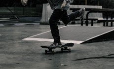 九游娱乐-钢铁洪流撕裂三狮防线，斯洛伐克用肌肉与智慧，在2026世界杯之巅写下冷门新定义