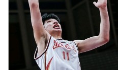 九游体育APP-贵州男篮在比赛中夺取胜利，球员表现亮眼