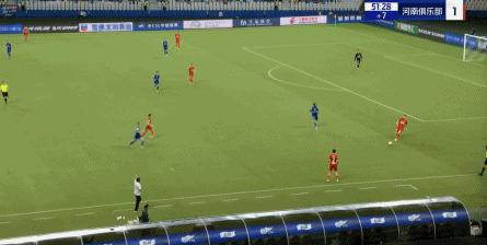 关于上海申花爆冷负于延边富德，失去领先优势的信息