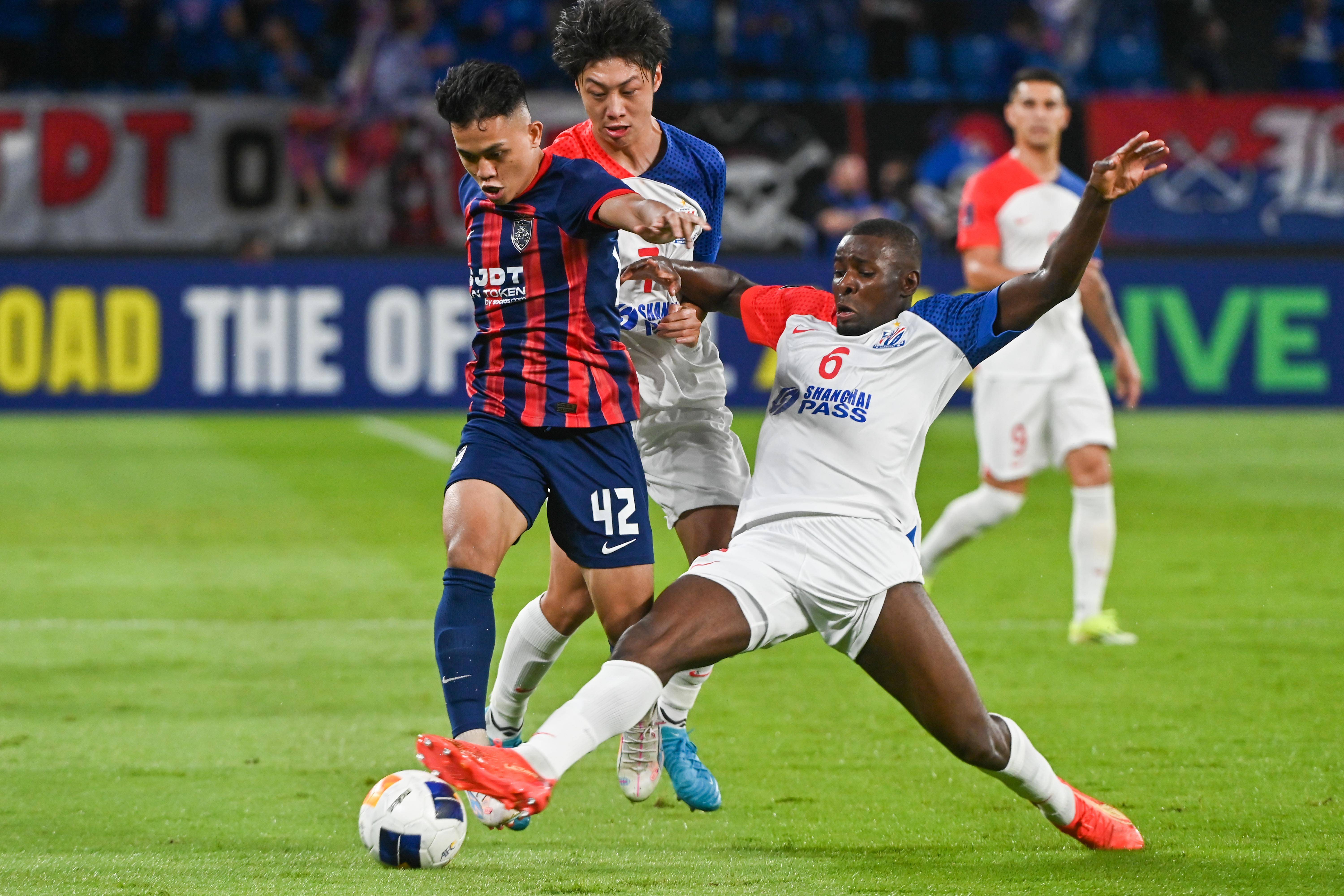 一支中超球队在近期比赛中展现实力 一支中超球队在近期比赛中展现实力