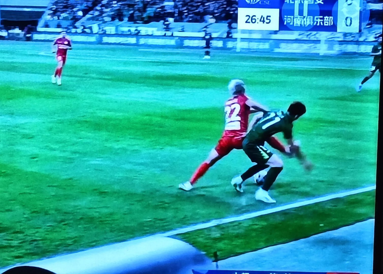 门将神勇扑救,球队客场逆转击败对手 门将神勇扑救,球队客场逆转击败对手