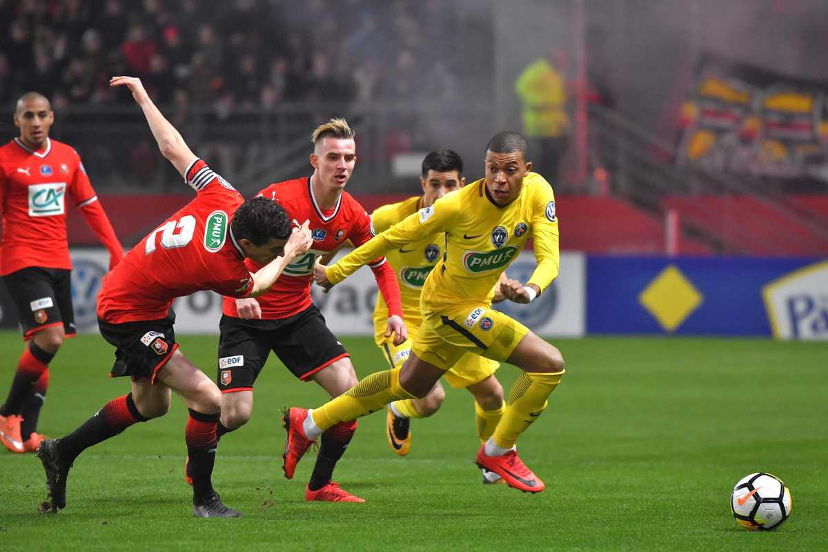 尼斯队势如破竹,法国足球联赛中取得连胜的简单介绍 尼斯队势如破竹,法国足球联赛中取得连胜的简单介绍