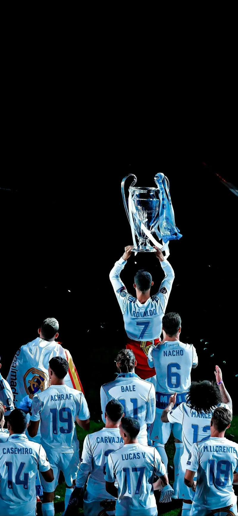 包含欧冠赛上演巅峰对决，皇家马德里心生恐惧的词条