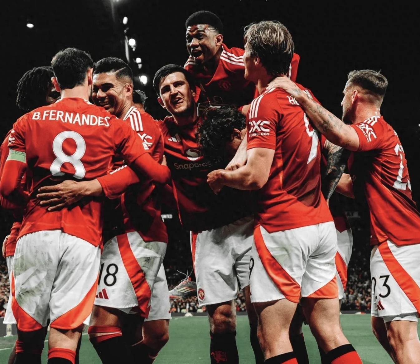 包含曼联遭遇困境,多名球员受伤缺席关键欧冠比赛的词条 包含曼联遭遇困境,多名球员受伤缺席关键欧冠比赛的词条