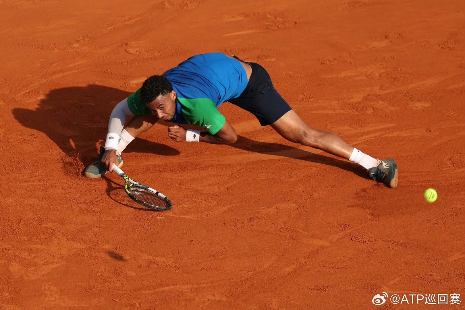 蒙特卡洛大师赛鏖战拉沃尔杯,兹维列夫点燃赛场的简单介绍 蒙特卡洛大师赛鏖战拉沃尔杯,兹维列夫点燃赛场的简单介绍