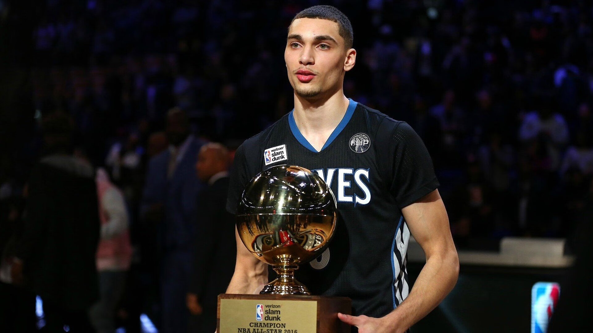 篮网封锁奇才，伦纳德成为关键先生