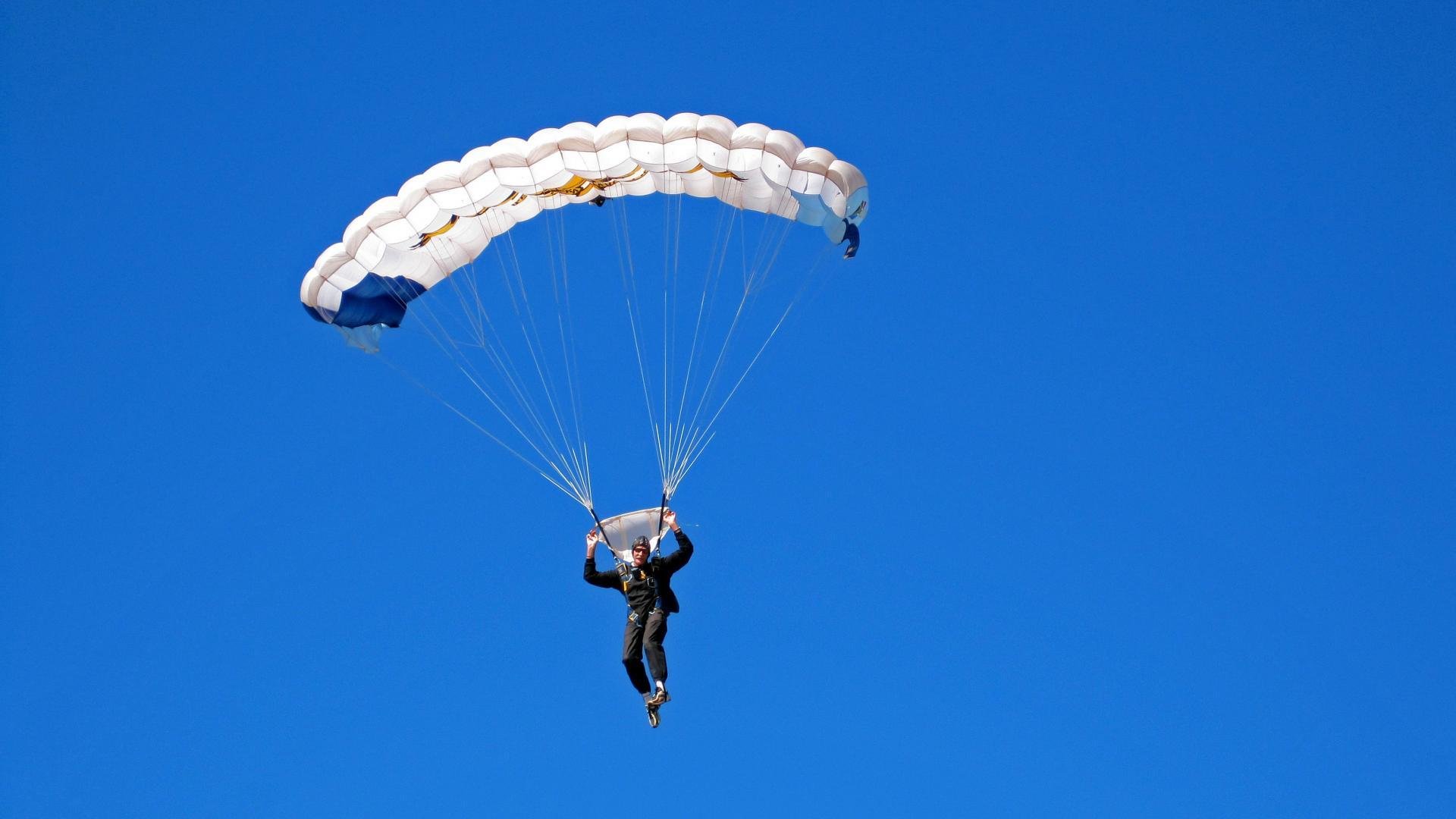 张继科扛起全队，瑞典队力克日本队背后的唯一性启示
